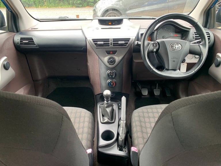 2010 Toyota IQ 1.0 VVT-i 3dr HATCHBACK Petrol Manual