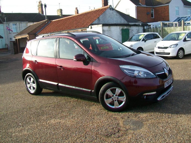 image for 2015 Renault Scenic Xmod 1.5 dCi Dynamique Nav 5dr MPV Diesel Manual