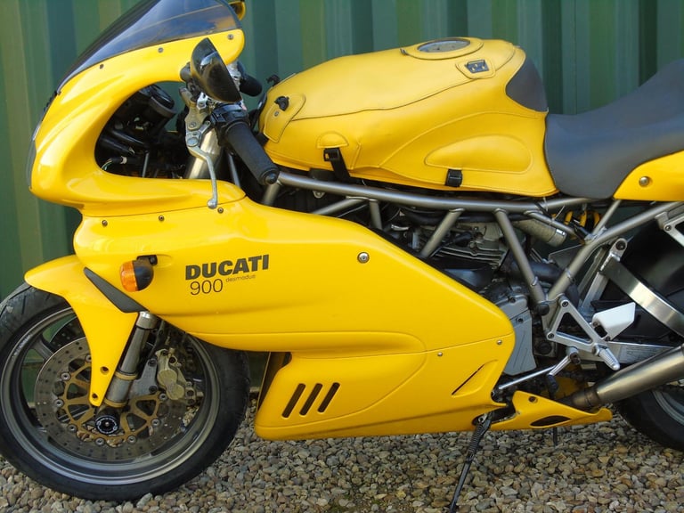 Ducati 900SS Super Sport * UK Delivery *