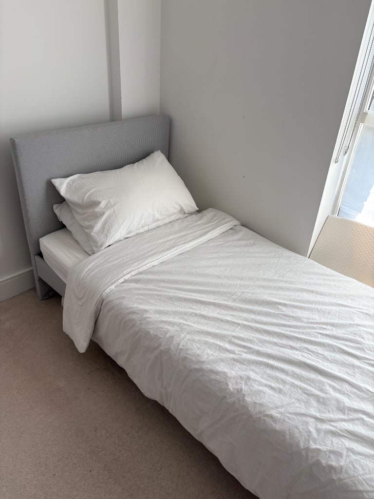 IKEA GLADSTAD Upholstered bed frame, Kabusa light grey