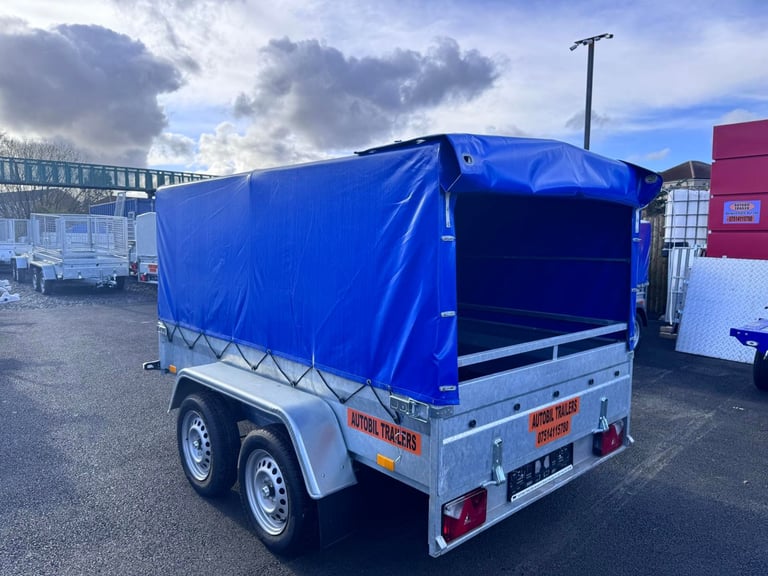 BRAND NEW 8,4ft x 5ft Twin Axle Master Trailer With Frame and Cover 1300KG Braked