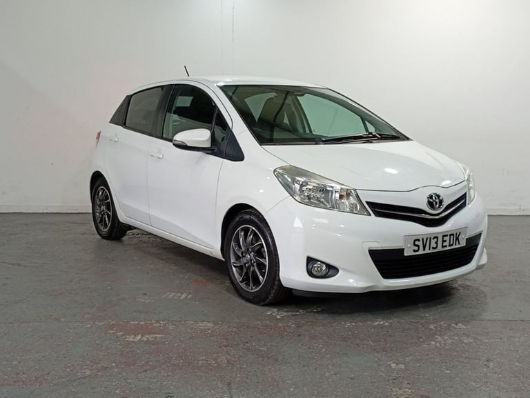 image for 2013 Toyota Yaris 1.0 VVT-i Edition Hatchback 5dr Petrol Manual Euro 5 (69 ps) Hatchback Petrol M...