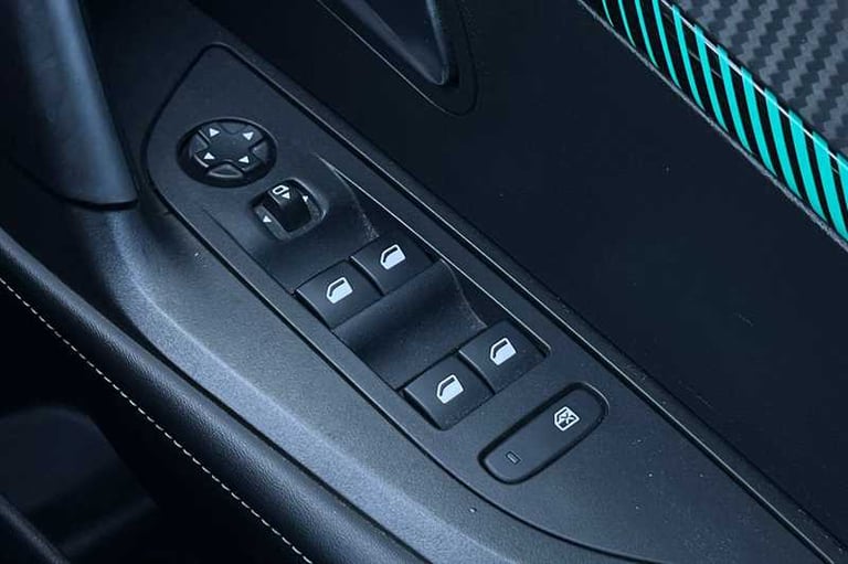 2021 Peugeot 2008 1.2 PureTech Allure Premium SUV 5dr Petrol EAT Euro 6 (s/s) (130 ps) SUV Petrol...