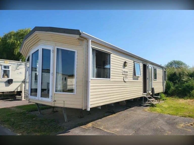 static caravan for sale sited at riverview holiday park 