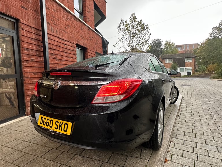 Vauxhall, INSIGNIA, Hatchback, 2010, Manual, 1796 (cc), 5 doors