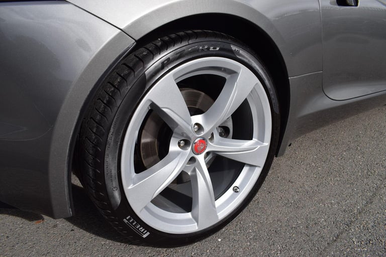  Jaguar F-Type 2.0i Auto Euro 6 (s/s) 2dr Petrol Automatic