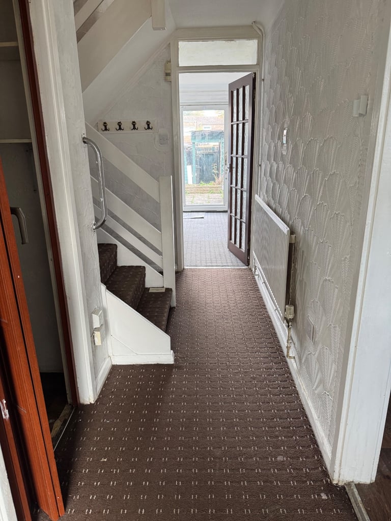 3 BEDROOM HOUSE TO RENT 