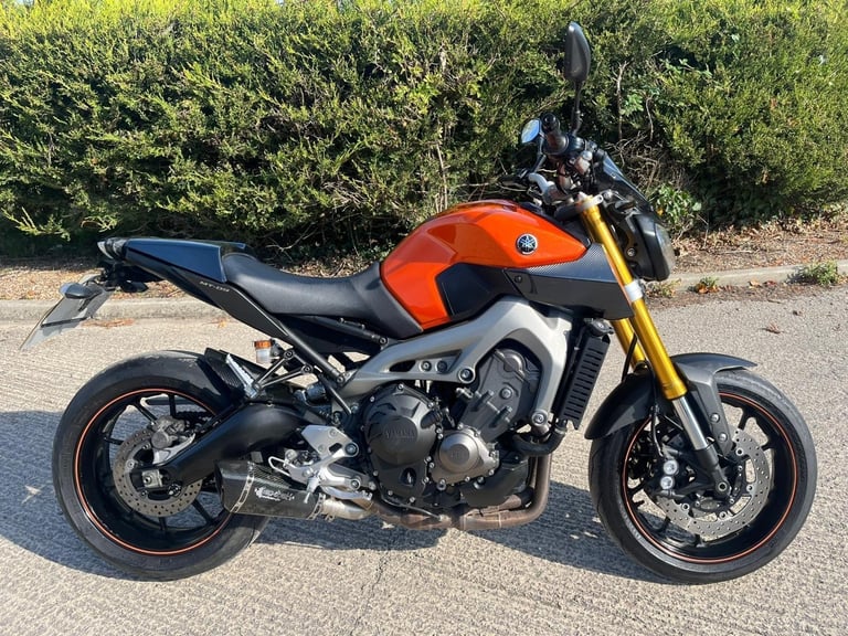 2015 15 YAMAHA MT-09 NAKED MT09 900 TRIPLE 12k MILES MT 09 900