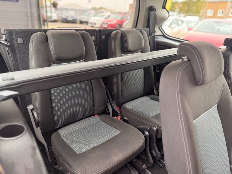 2013 Ford Galaxy 2.0 TDCi 140 Zetec 5dr MPV Diesel Manual