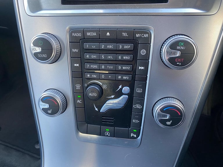 2016 Volvo XC60 2.0 D4 SE Lux Nav Auto Euro 6 (s/s) 5dr ESTATE Diesel Automatic