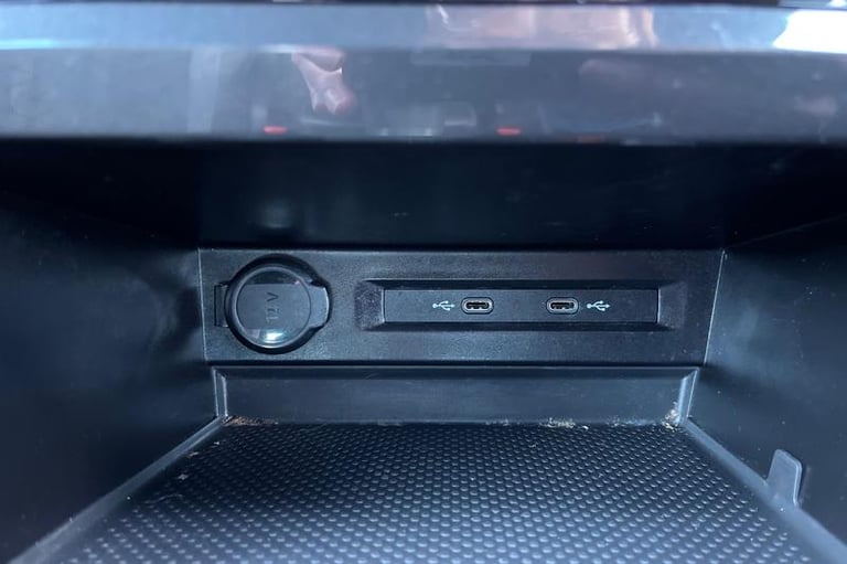 2022 Volkswagen Tiguan 2.0 TDI R-Line 5dr DSG ESTATE DIESEL Semi Automatic