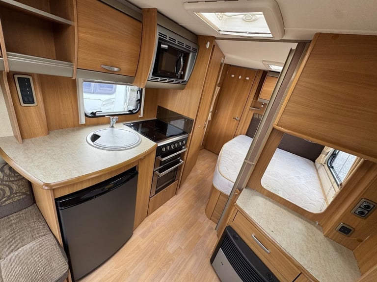 Swift Challenger 570 / 4 2010