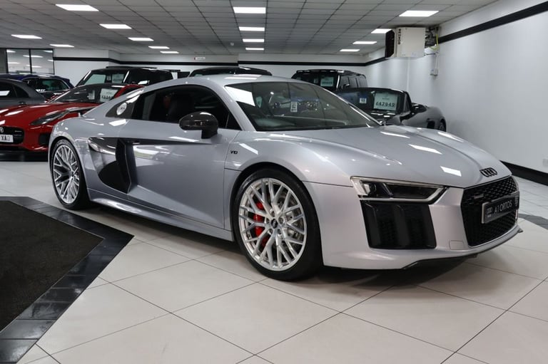 2016 66 AUDI R8 5.2 FSI V10 PLUS COUPE 2DR PETROL S TRONIC QUATTRO EURO 6 (S/S) 