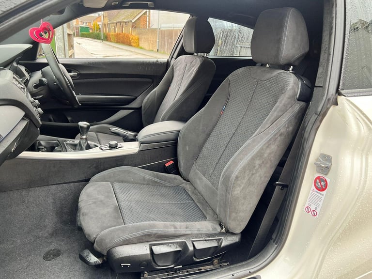 2013 BMW 1 Series 1.6 116i M Sport Euro 6 (s/s) 3dr HATCHBACK Petrol Manual