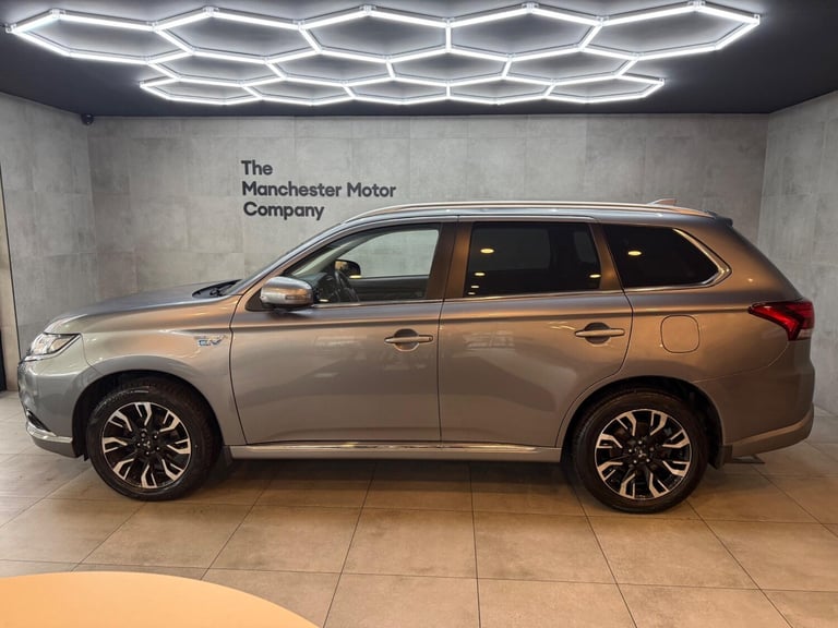 2016 Mitsubishi Outlander 2.0 PHEV GX4h 5dr Auto ESTATE PETROL/ELECTRIC Automatic