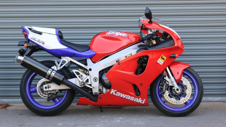 image for Kawasaki NINJA ZX7R ZX750-P2 1997 
