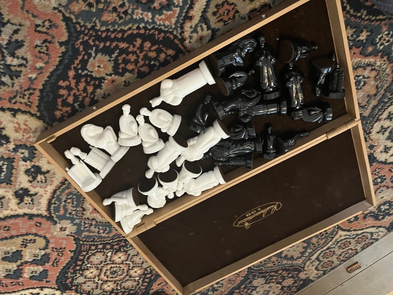 image for Chess set. Vintage