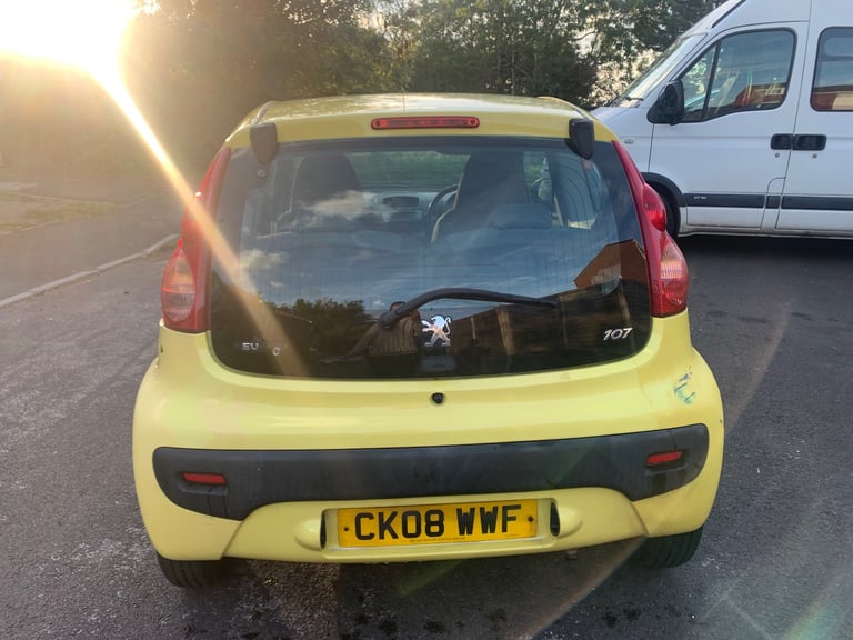 £21 tax - Peugeot 107