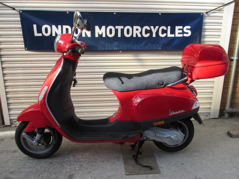Used Vespa 50 for Sale in London Motorbikes Scooters Gumtree