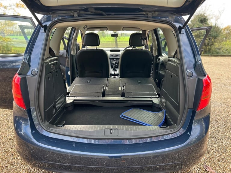 2013 Vauxhall Meriva 1.4 16V Exclusiv Euro 5 5dr MPV Petrol Manual