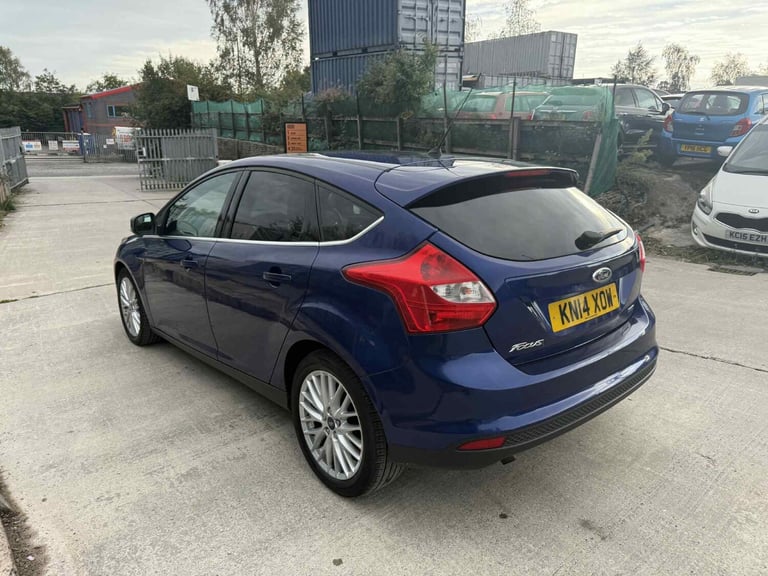 2014 Ford Focus 1.0 EcoBoost Zetec Navigator 5dr HATCHBACK Petrol Manual