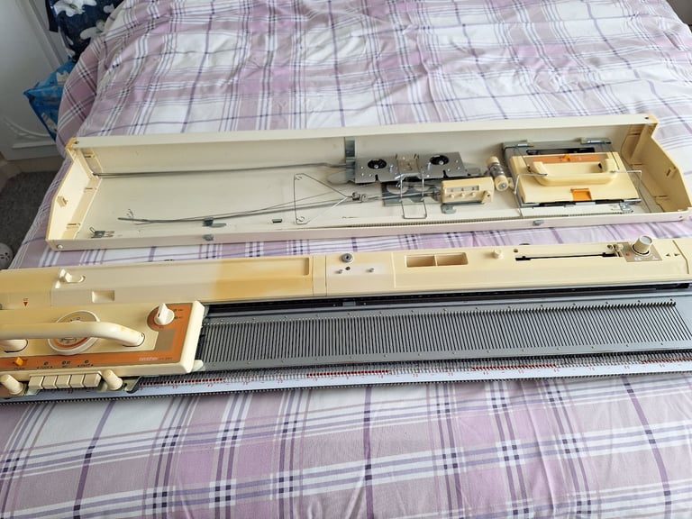 image for Brother kh860 punchcard knitting machine 