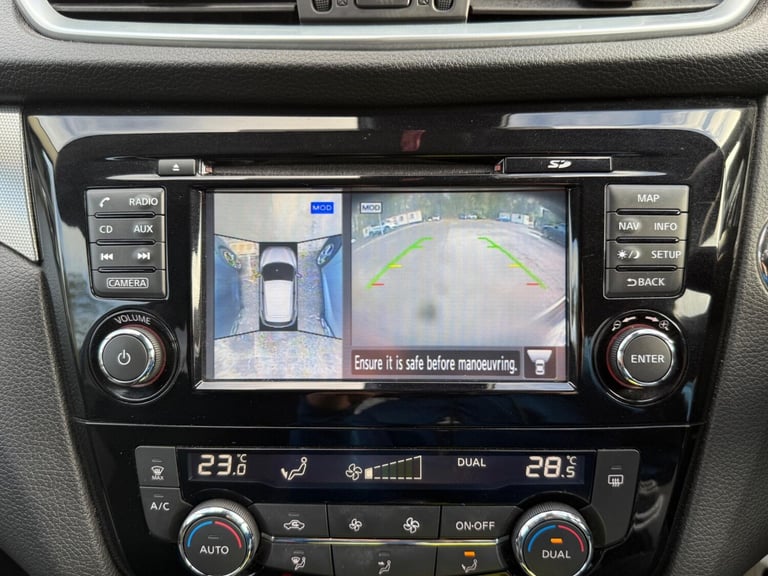 2017 Nissan Qashqai 1.2 DIG-T N-Connecta Euro 6 (s/s) 5dr HATCHBACK Petrol Manual