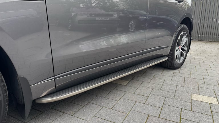 2017 Jaguar F-Pace 2.0d R-Sport 5dr Auto AWD Diesel Estate Estate Diesel Automatic