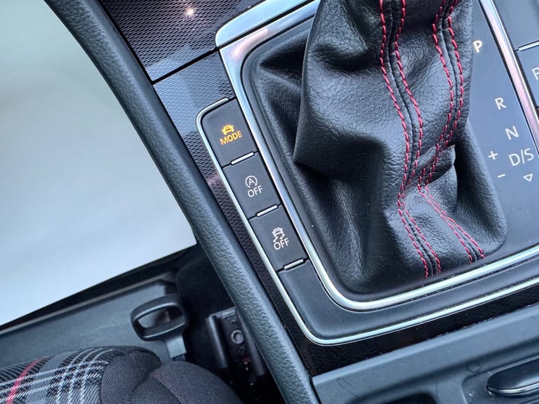 2016 Volkswagen Golf 2.0 TSI GTI 5dr DSG [Performance Pack] HATCHBACK Petrol Automatic