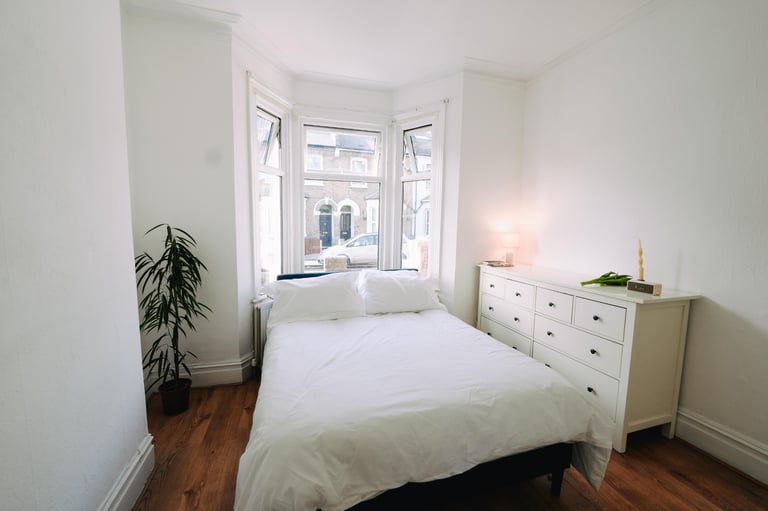 💫Double Rooms Available | Surrey Quays | Well Connected To Central London 📍