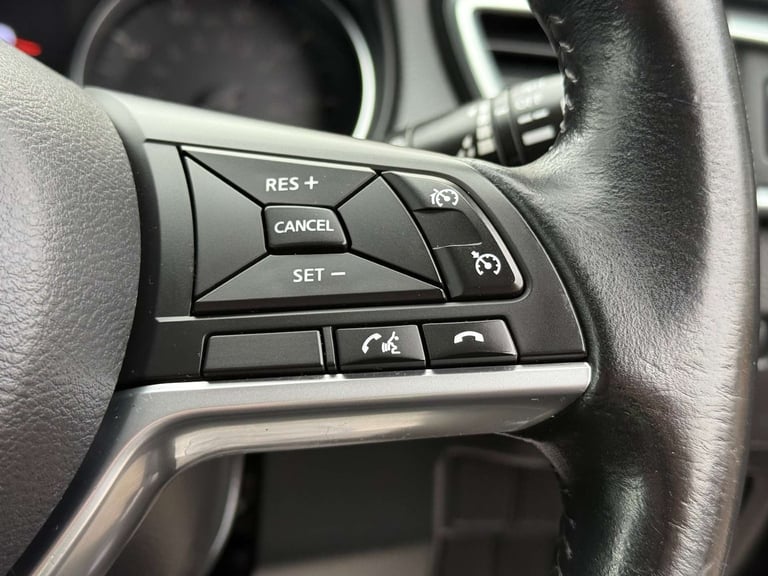 2018 Nissan Qashqai 1.5 Qashqai Tekna dCi 5dr SUV Diesel Manual