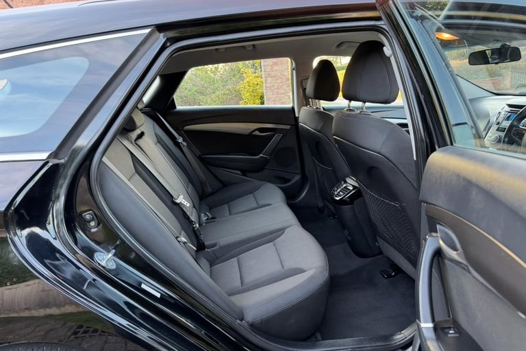 2016 HYUNDAI i40 1.7 CRDi S BLUE DRIVE ESTATE FULL MOT S/HIST RUNS/DRIVES GREAT!