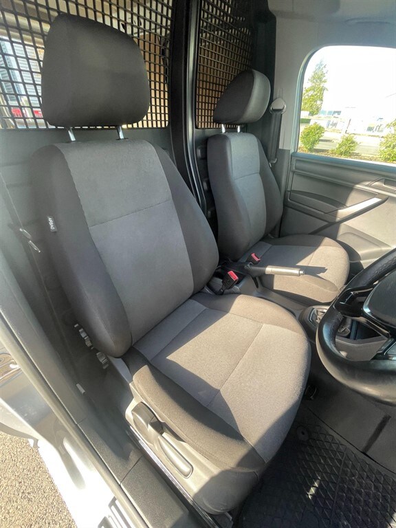 2018 Volkswagen Caddy 2.0 TDI C20 BlueMotion Tech Highline SWB Euro 6 (s/s) 5dr Panel Van Diesel ...