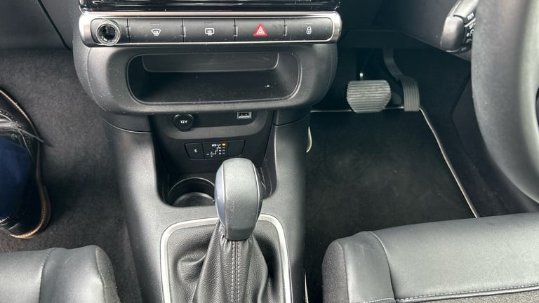 2022 Citroen C3 1.2 PureTech Saint James Hatchback 5dr Petrol EAT6 Euro 6 (s/s) (110 ps) Hatchbac...