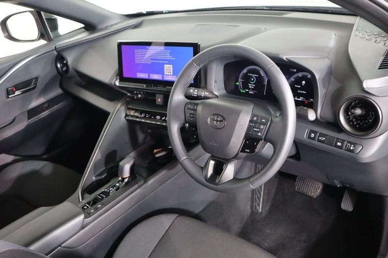 2024 Toyota C-HR 1.8 VVT-h Design CVT Euro 6 (s/s) 5dr HATCHBACK PETROL/ELECTRIC Automatic