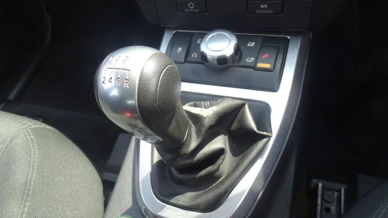 LAND ROVER FREELANDER 2 2.2 TD4 GS Grey Manual Diesel 2011