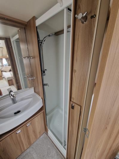 2022 Swift Challenger 480 Used Caravan