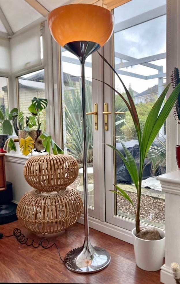 image for Vintage 1970s Guzzini lamp