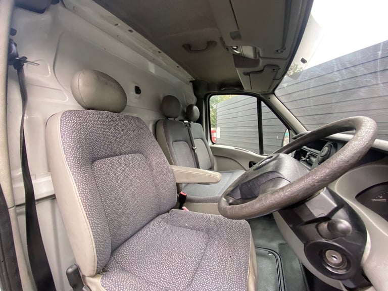 2008 Vauxhall Movano 3300 2.5CDTI 100ps 6 High Roof Van PANEL VAN Diesel Manual