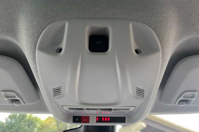 2022 Vauxhall Crossland 1.2i Turbo (110 PS) Ultimate 5 Door Petrol SUV *** 1 Owner / Full Vauxhal...