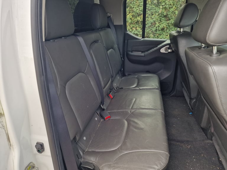 2014 Nissan Navara Automatic LWB 5 Seat Double Cab  Drives Perfect  12mth MOT