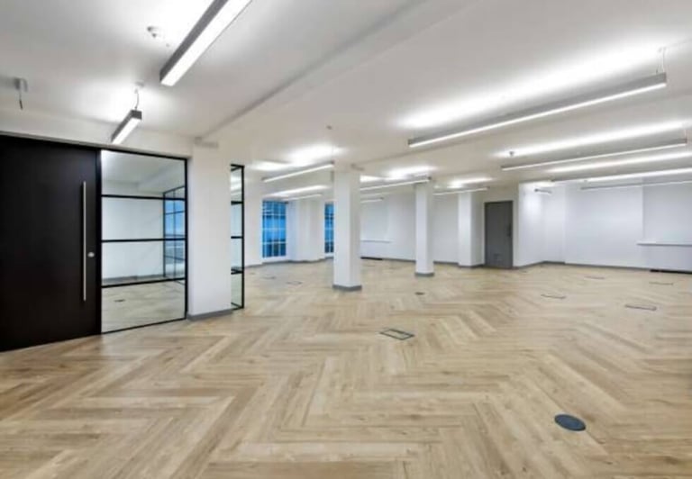 Victoria Serviced Offices - Sizes From 8 to 72 Desks - Flexible Spaces SW1E
