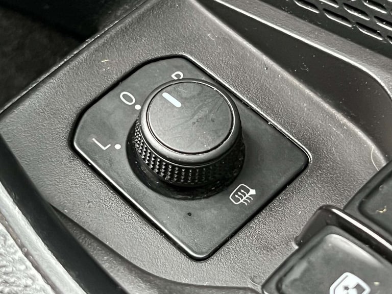 2022 Skoda Octavia 1.4 TSI iV 13kWh SE Technology DSG Euro 6 (s/s) 5dr Estate Hybrid Automatic