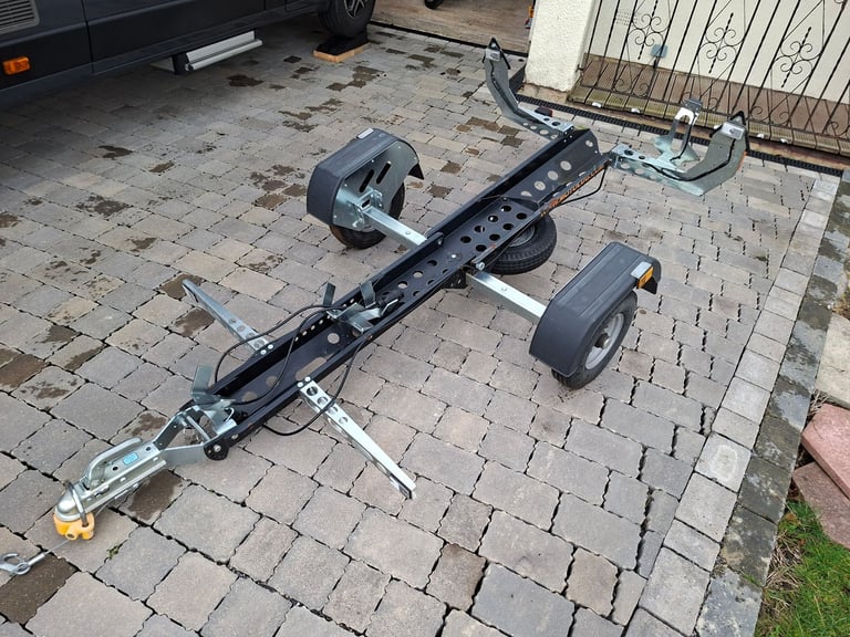 Collapsable motorcycle trailer