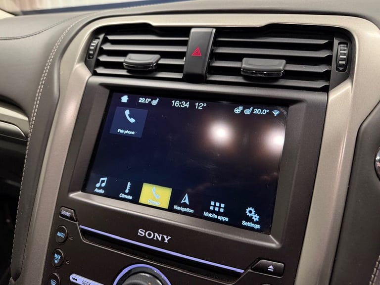 2018 Ford Mondeo 2.0 TDCi Duratorq Vignale Hatchback 5dr Diesel Manual Euro 6 (s/s) (150 ps) Hatc...