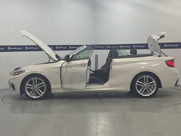 2015 BMW 2 Series 2.0 220d M Sport Convertible 2dr Diesel Auto Euro 6 (s/s) (190 ps) - AA INS Con...