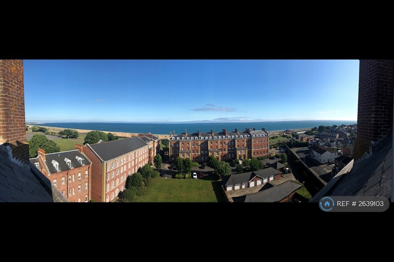 2 bedroom flat in The Clock Tower, Southsea, PO4 (2 bed) (#2639103)