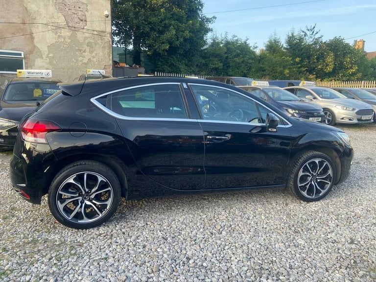 2015 DS Automobiles DS 4 BLUEHDI PRESTIGE S/S HATCHBACK Diesel Manual