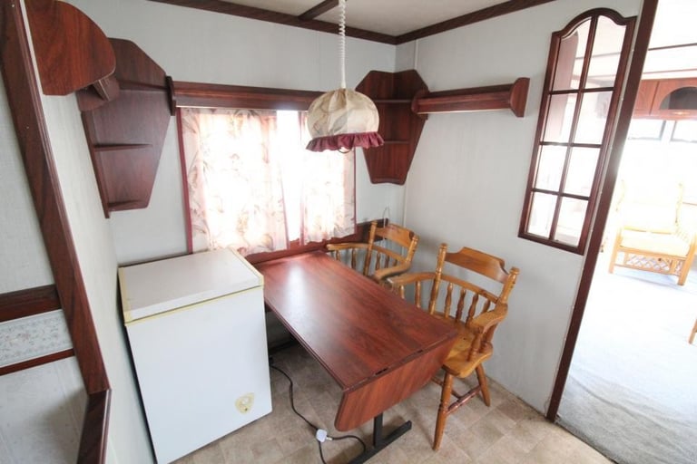 Static Caravan Mobile Home Galaxy Polaris 36x12ft 2 Beds SC9089