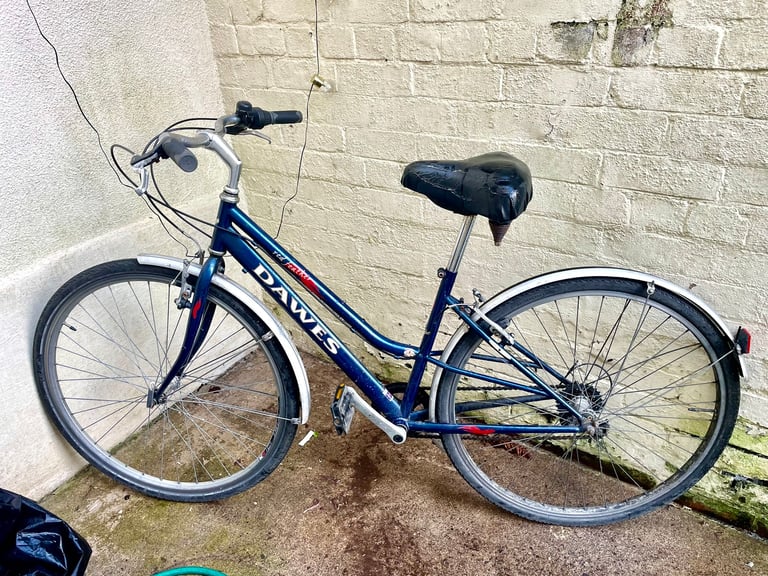 Dawes red feather discount bike